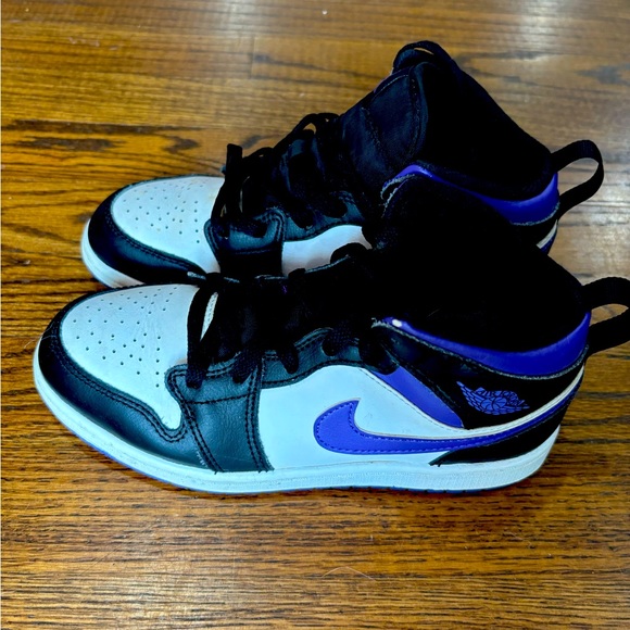 Black & Purple - Air Force 1 High Top - Size 3.5